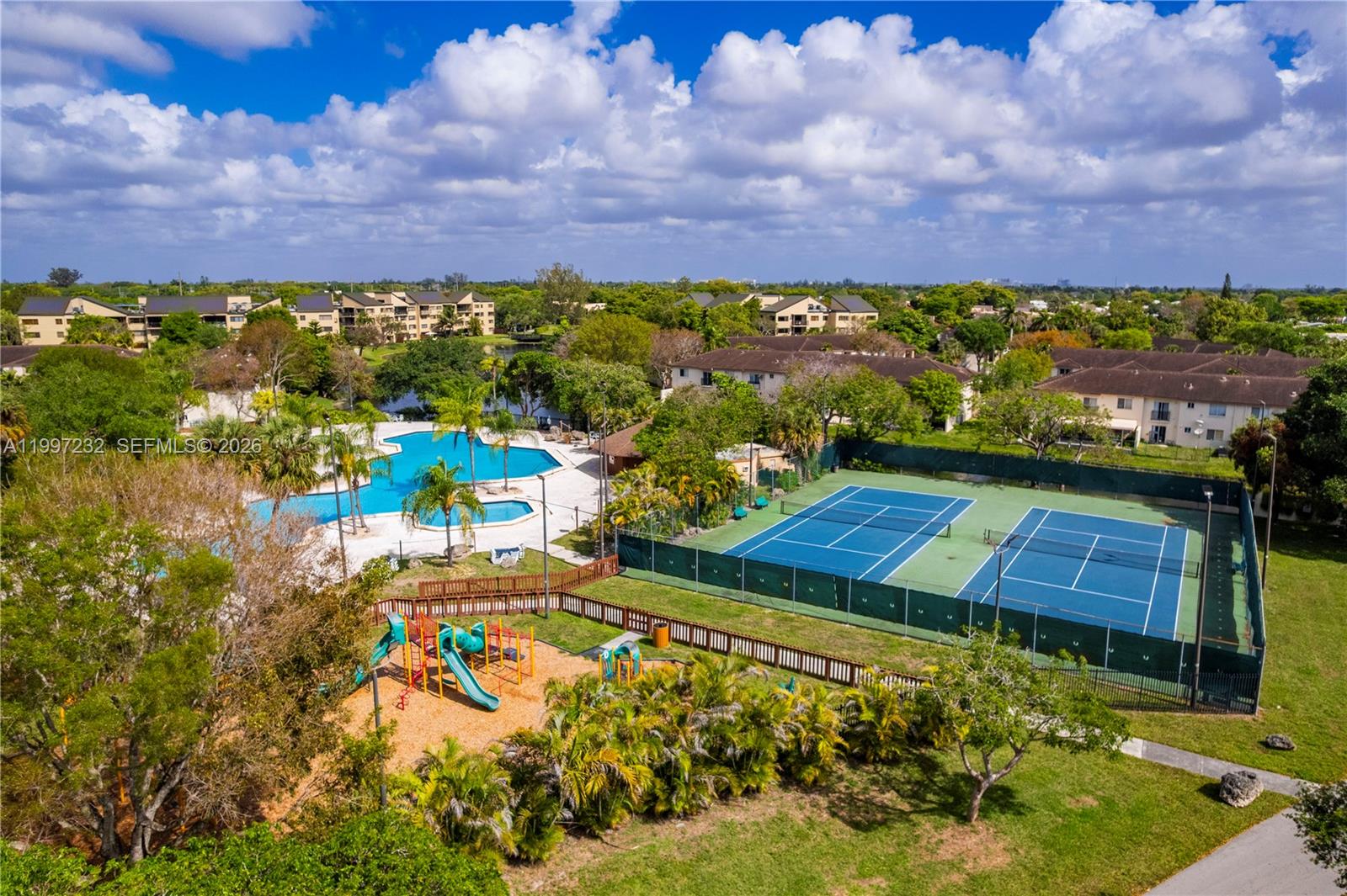 6724 Southwest 114th Place, Unit E Miami, FL 33173 - Photo 24 of 24