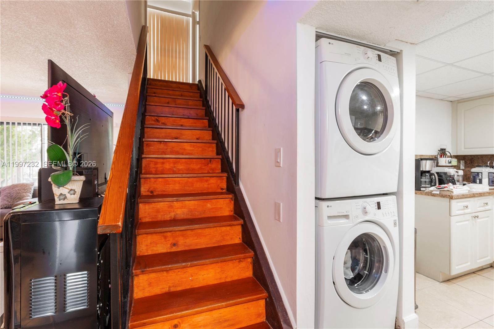 6724 Southwest 114th Place, Unit E Miami, FL 33173 - Photo 9 of 24