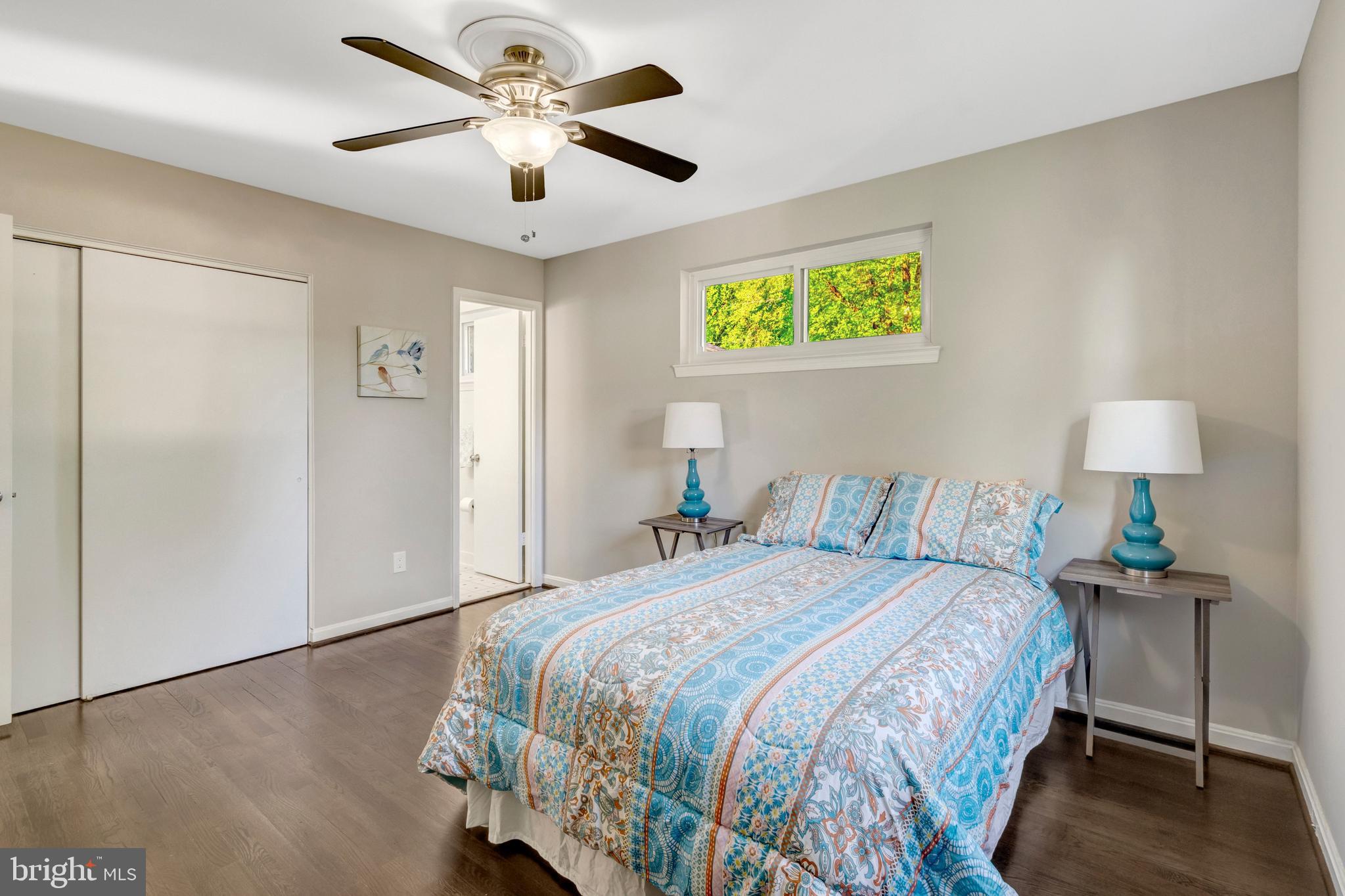 8909 Victoria Road Springfield, VA 22151 - Photo 26 of 41