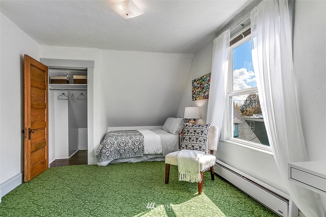 1815 East Roy Street Seattle, WA 98112 - Photo 12 of 25