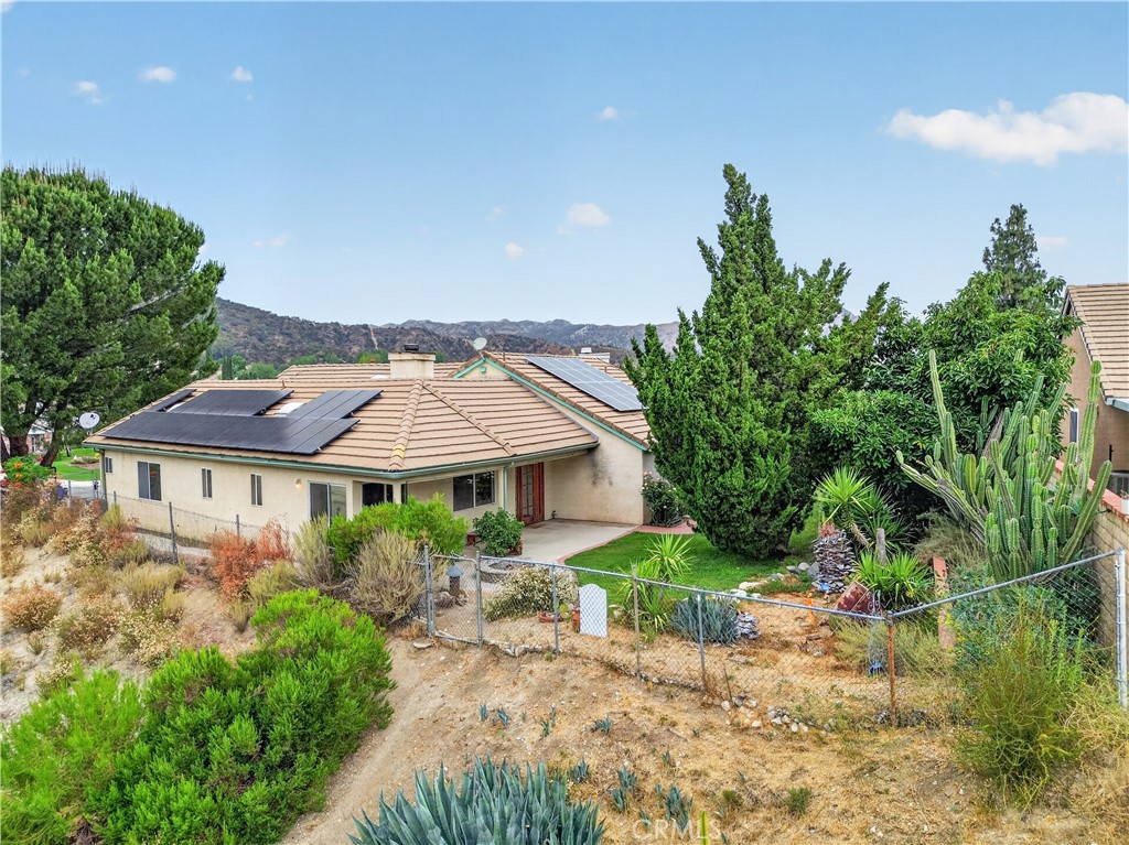 31202 Quail Valley Road Castaic, CA 91384 - Photo 18 of 25