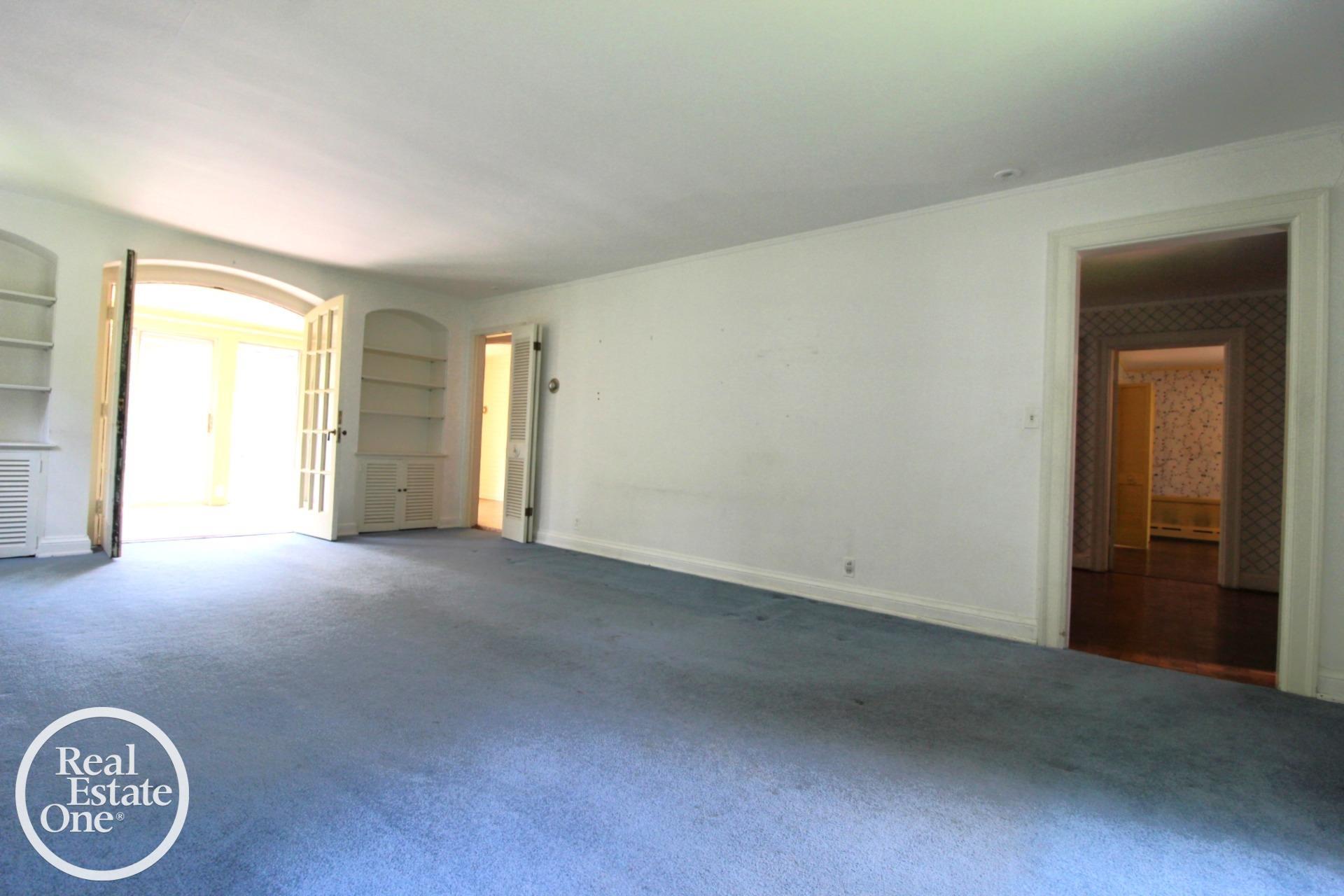 93 Moran Road Grosse Pointe Farms, MI 48236 - Photo 6 of 71