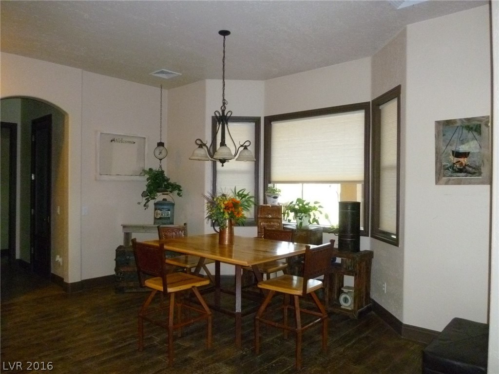 3211 Jayco Road Pahrump, NV 89048 - Photo 4 of 35 Gallery Image 4