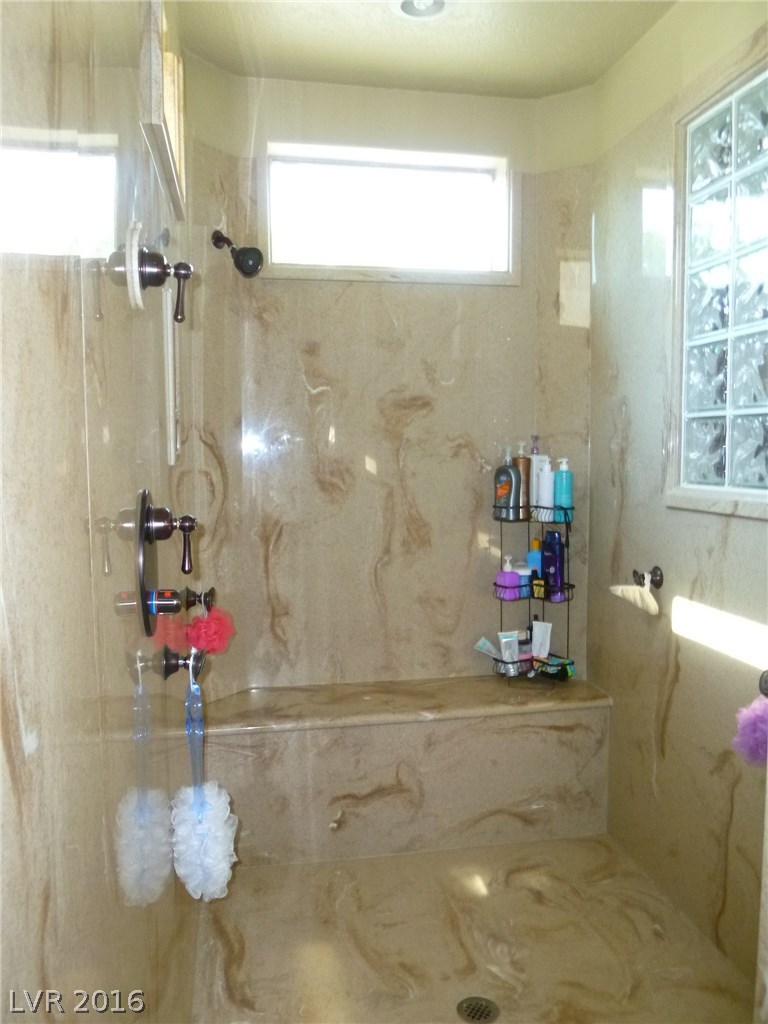 3211 Jayco Road Pahrump, NV 89048 - Photo 9 of 35 Gallery Image 9