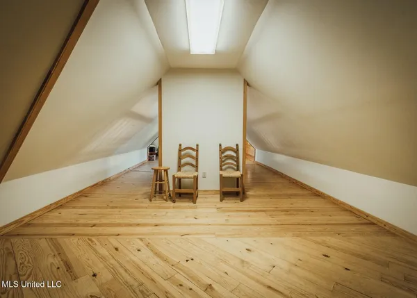 $4,780,500 | Natchez Trace Parkway, Kosciusko, MS 39090