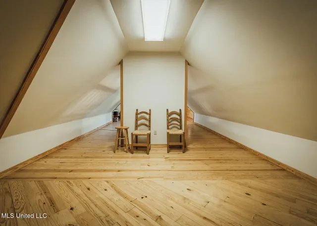 $4,780,500 | Natchez Trace Parkway, Kosciusko, MS 39090