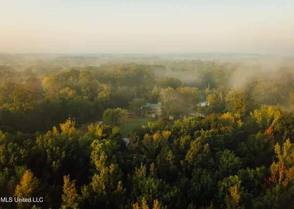 $4,780,500 | Natchez Trace Parkway, Kosciusko, MS 39090