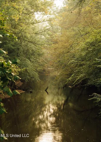 $4,780,500 | Natchez Trace Parkway, Kosciusko, MS 39090