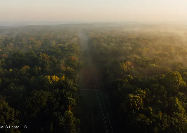 $4,780,500 | Natchez Trace Parkway, Kosciusko, MS 39090