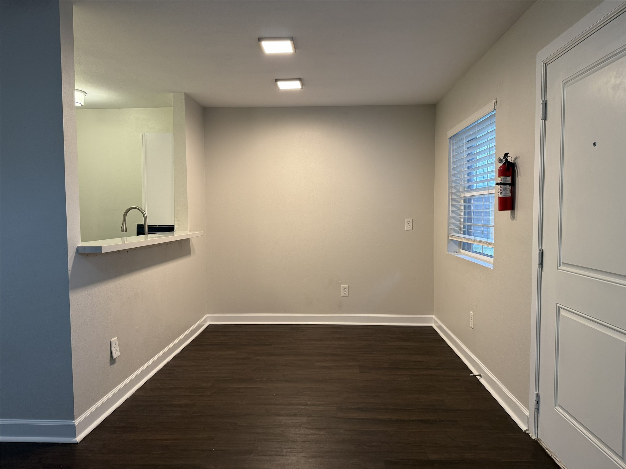 1824 Thonig Road, Unit 10 Houston, TX 77055 - Photo 3 of 17 wooden floor in an empty room