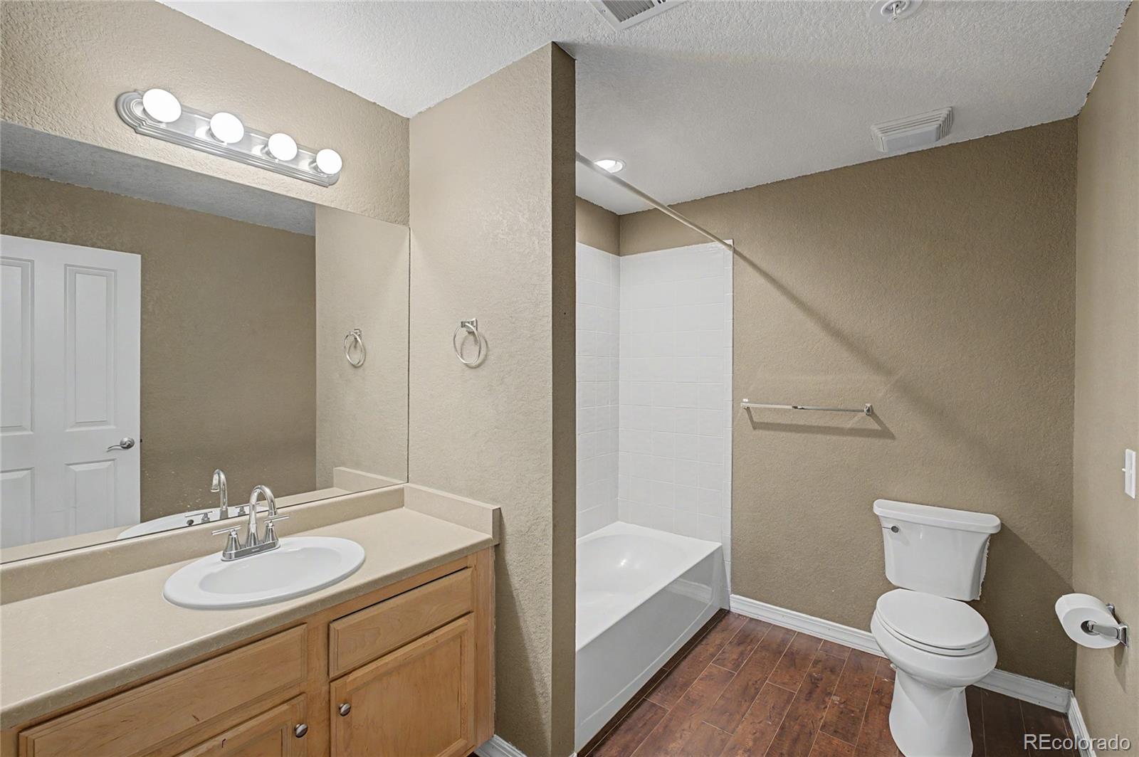 2133 Krisron Road, Unit D203 Fort Collins, CO 80525 - Photo 15 of 22