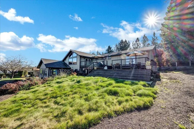 $3,485,000 | 497 Laguna Vista Road, Santa Rosa, CA 95401