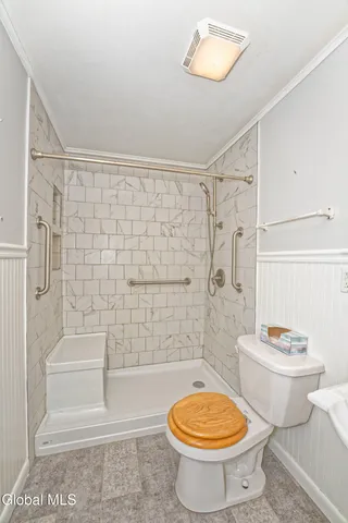 $275,000 | 18 Coronation Drive, Hudson, NY 12534