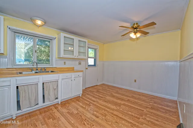 $275,000 | 18 Coronation Drive, Hudson, NY 12534