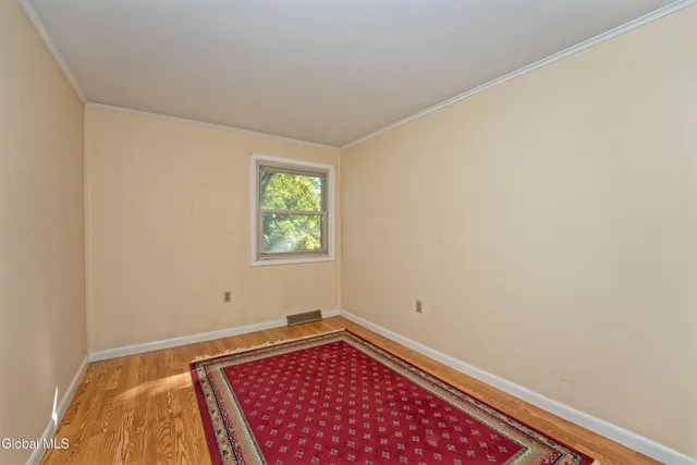 $275,000 | 18 Coronation Drive, Hudson, NY 12534