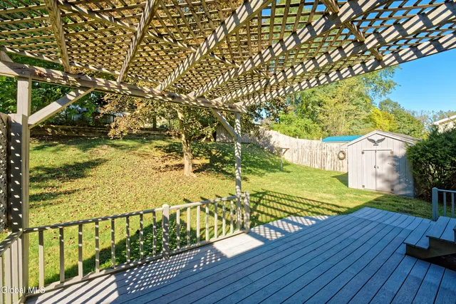 $275,000 | 18 Coronation Drive, Hudson, NY 12534