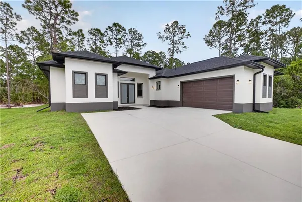 $3,000 | 1204 Moore Avenue, Lehigh Acres, FL 33972
