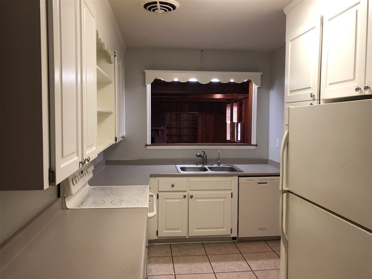 460 South High Point Road Spartanburg, SC 29301 - Photo 9 of 22 Gallery Image 9