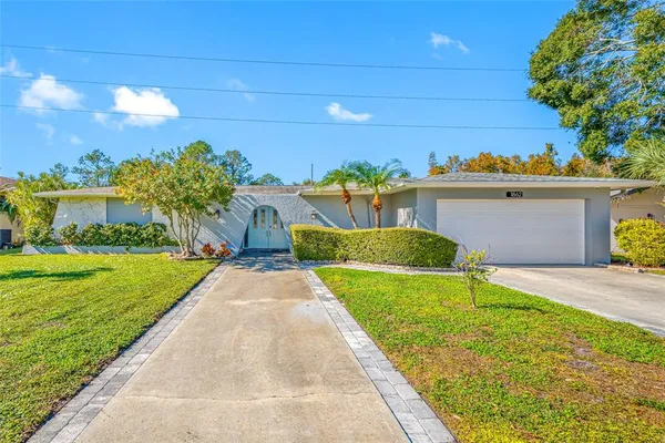 $619,500 | 1862 Del Robles Drive, Clearwater, FL 33764