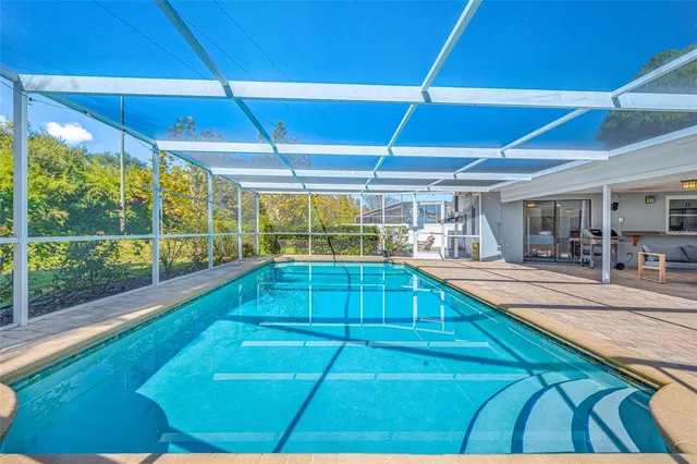 $624,500 | 1862 Del Robles Drive, Clearwater, FL 33764