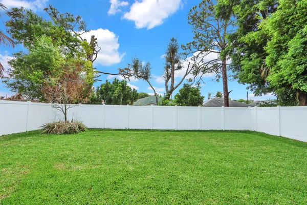 a view of an outdoor space and a yard
