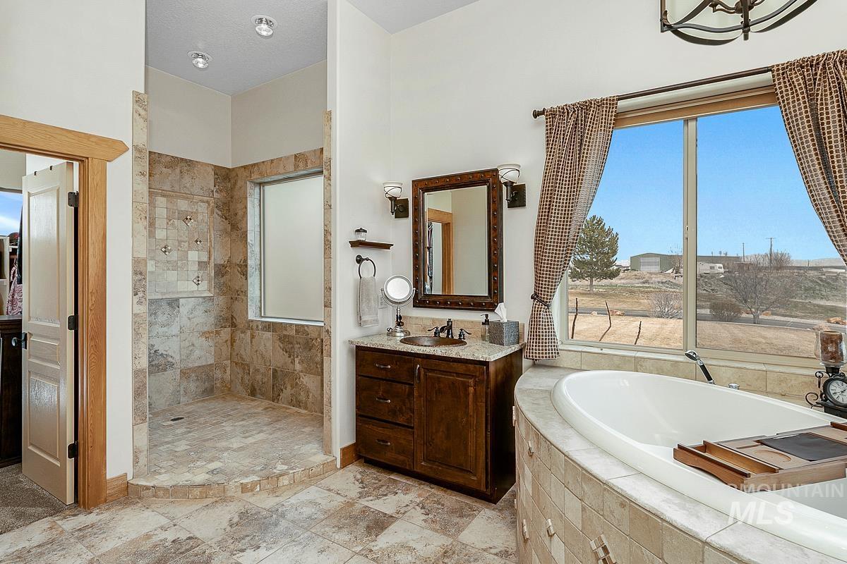 24746 Star Crest Court Middleton, ID 83644 - Photo 30 of 49