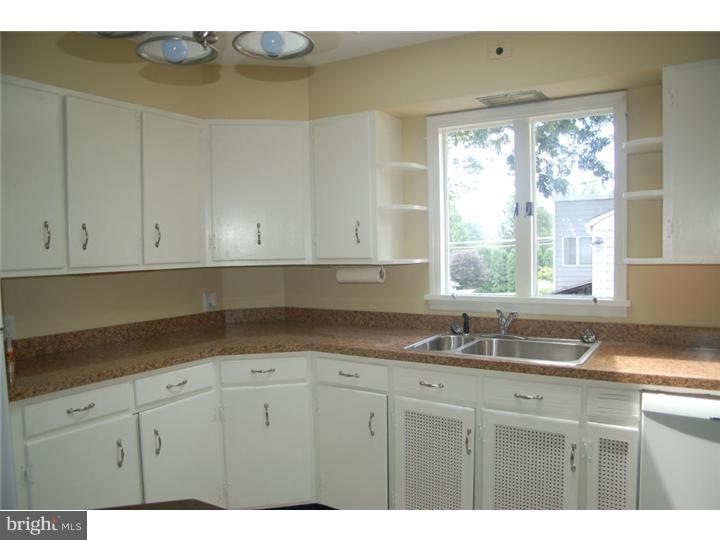 1523 Overhill Road West Chester, PA 19382 - Photo 8 of 22 Gallery Image 8