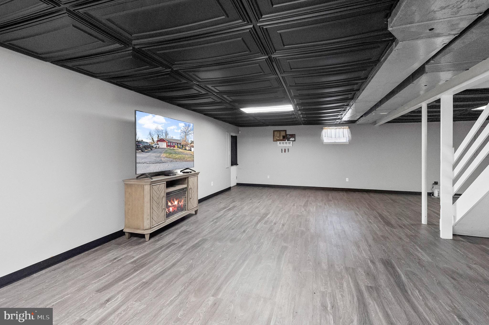 8802 Pikesville Road Pikesville, MD 21208 - Photo 17 of 25