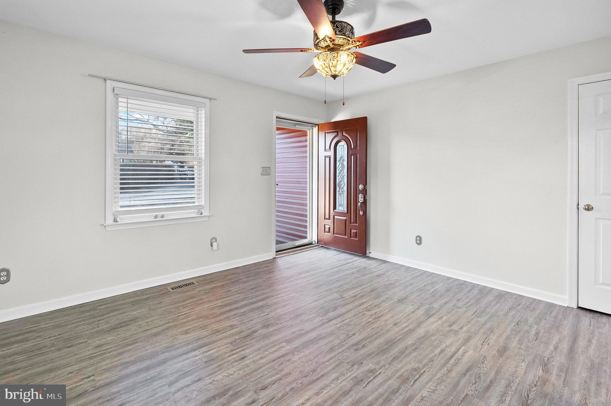 8802 Pikesville Road Pikesville, MD 21208 - Photo 5 of 25