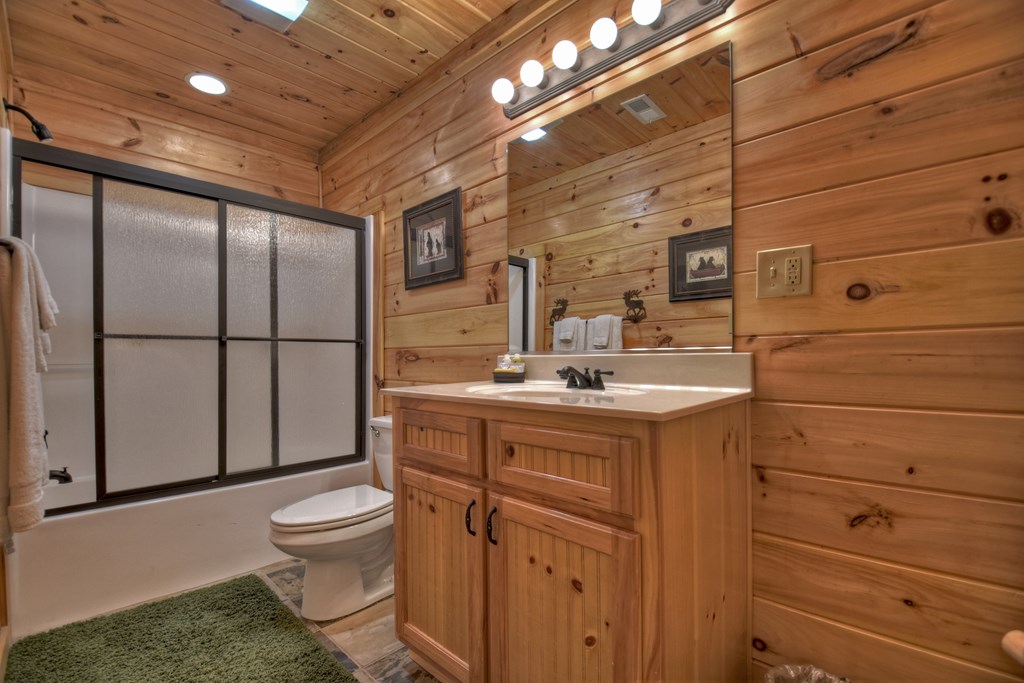 186 Lakeview Drive Blue Ridge, GA 30513 - Photo 16 of 44