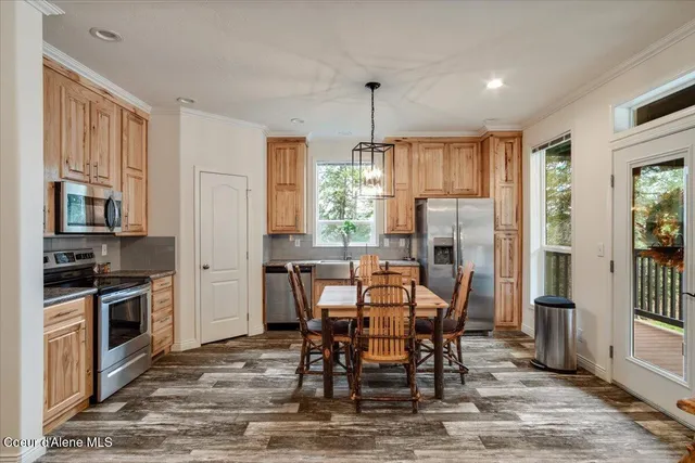 $3,500,000 | 3251 Elmira Road, Sandpoint, ID 83864