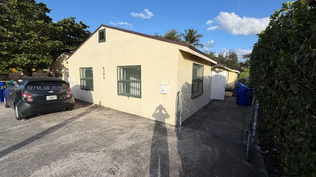 $2,000 | 6345 North Miami Avenue, Unit 1, Miami, FL 33150
