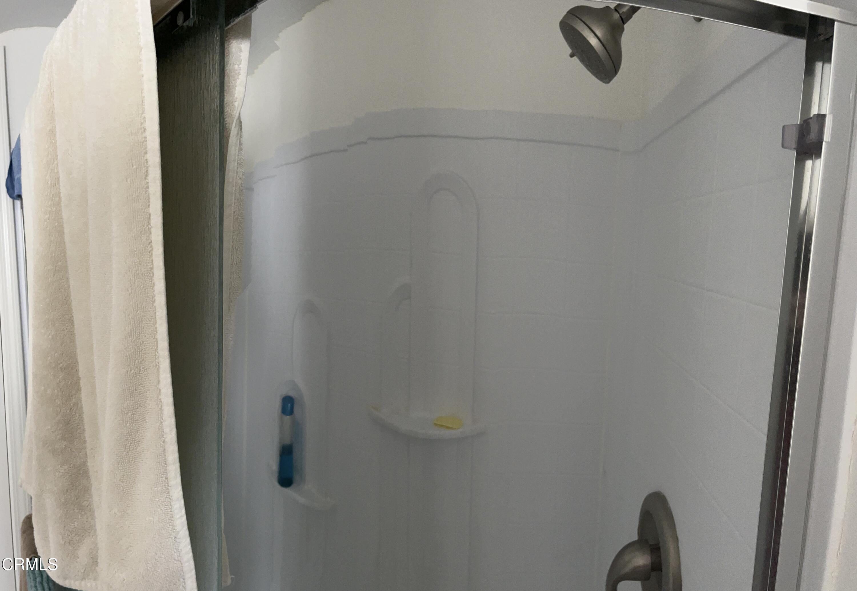 700 West Villanova Road, Unit 22 Ojai, CA 93023 - Photo 12 of 19 Shower area