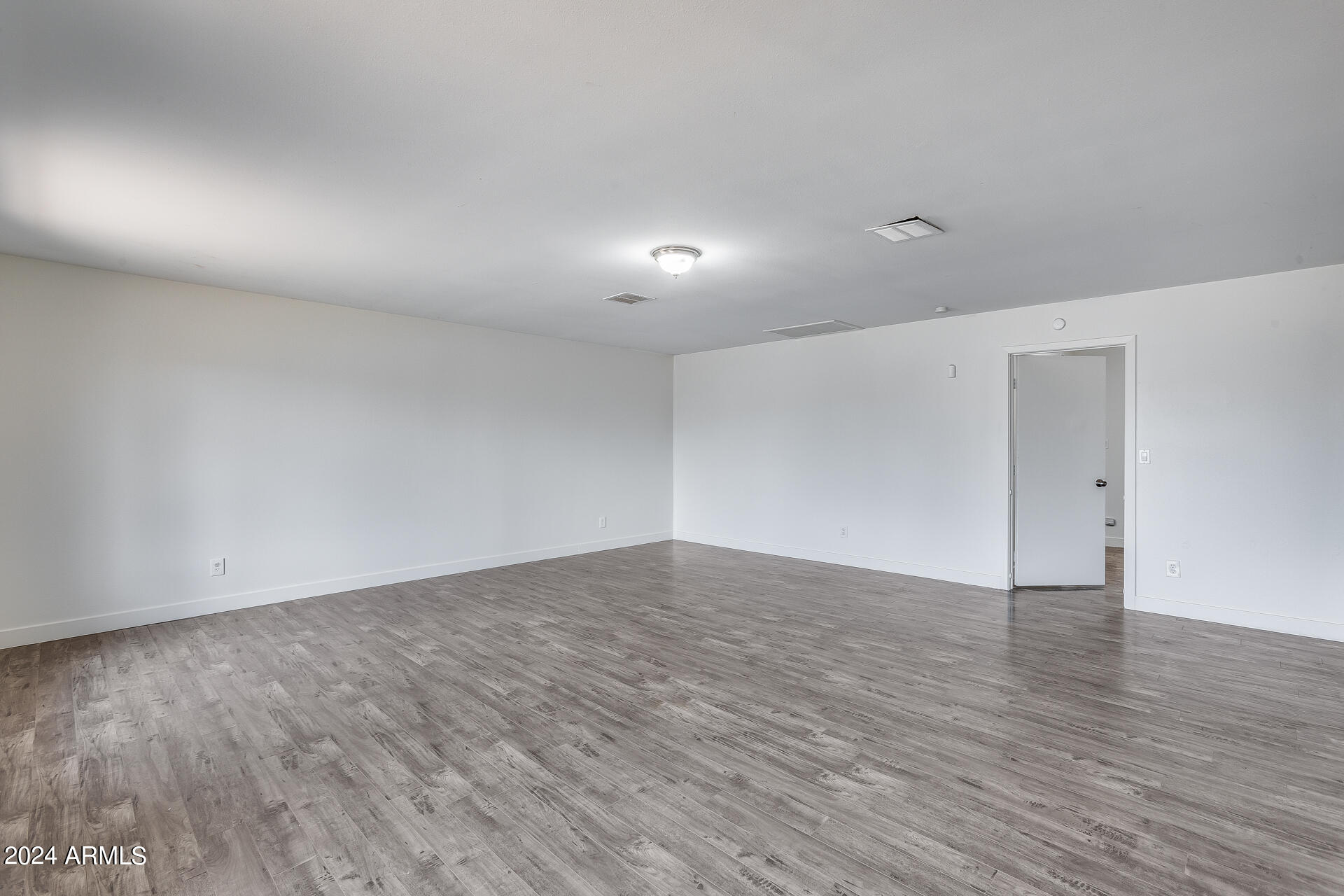 3442 West Redfield Road Phoenix, AZ 85053 - Photo 36 of 80 Gallery Image 36