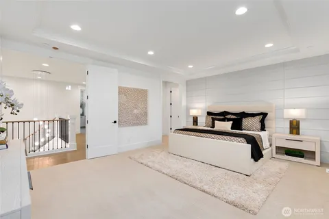 $3,599,950 | 4526 89th Avenue Southeast, Mercer Island, WA 98040