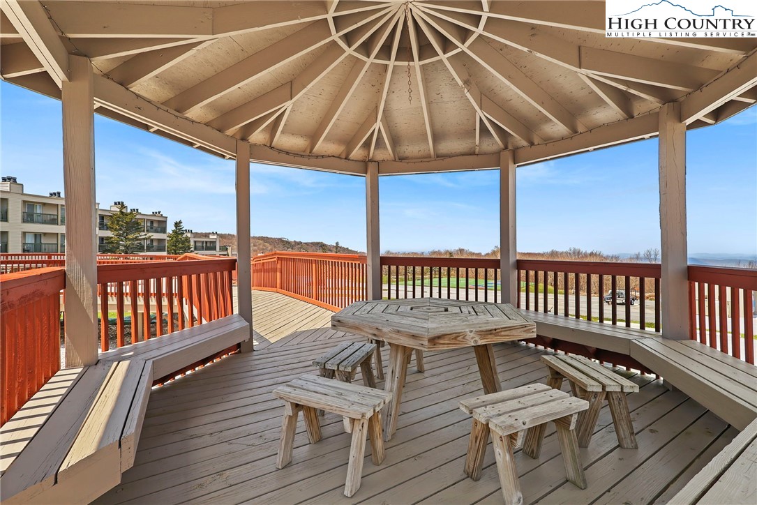 301 Pinnacle Inn Road, Unit 3305 Beech Mountain, NC 28604 - Photo 27 of 29 a view of a roof deck with wooden floor