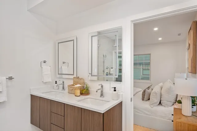 $2,780,000 | 65 Francis Street, Unit A, Brookline, MA 02446