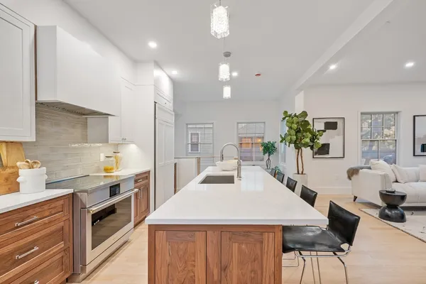 $2,695,000 | 65 Francis Street, Unit A, Brookline, MA 02446