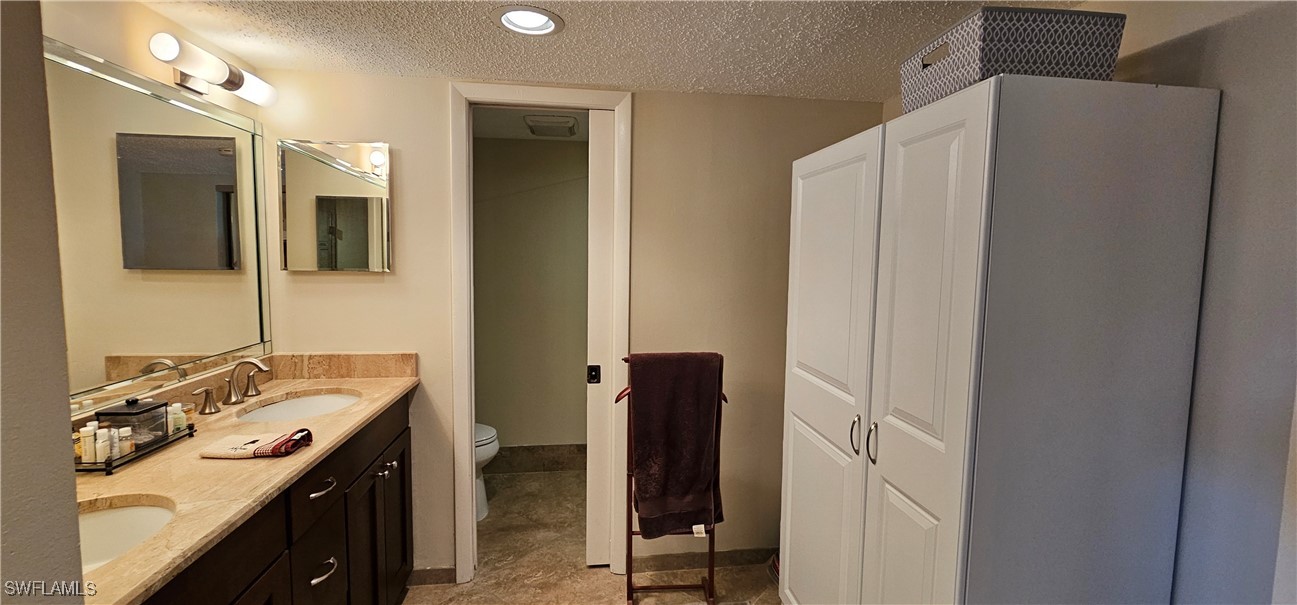 16560 Partridge Place Road, Unit 202 Fort Myers, FL 33908 - Photo 10 of 29 Gallery Image 10