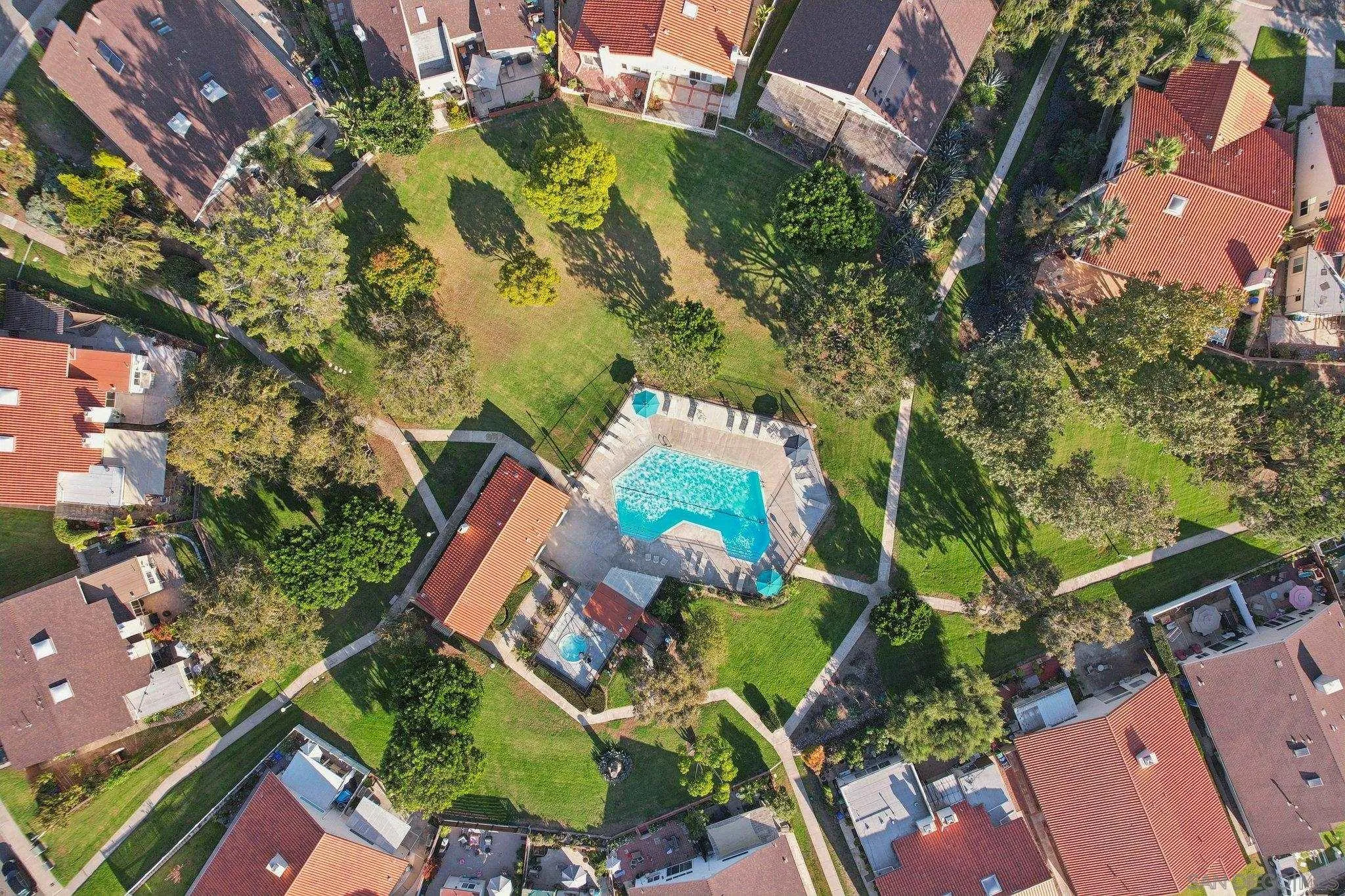 816 Caminito Azul Carlsbad, CA 92011 - Photo 36 of 41 an aerial view of house with yard