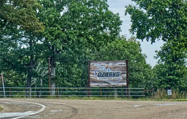 $59,900 | 26049 Ivy Bend Road, Stover, MO 65078