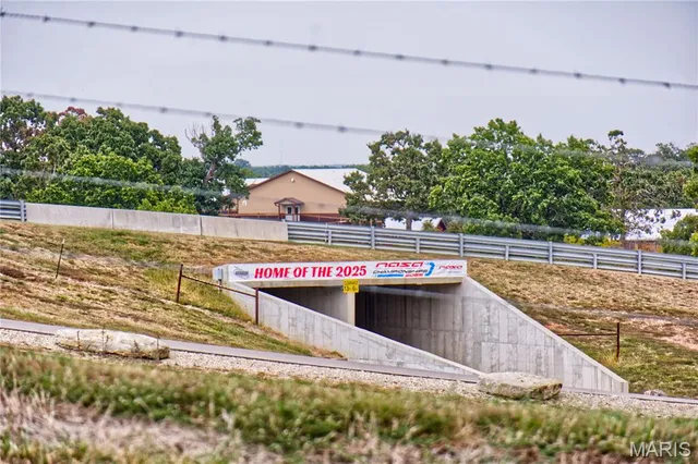 $59,900 | 26049 Ivy Bend Road, Stover, MO 65078