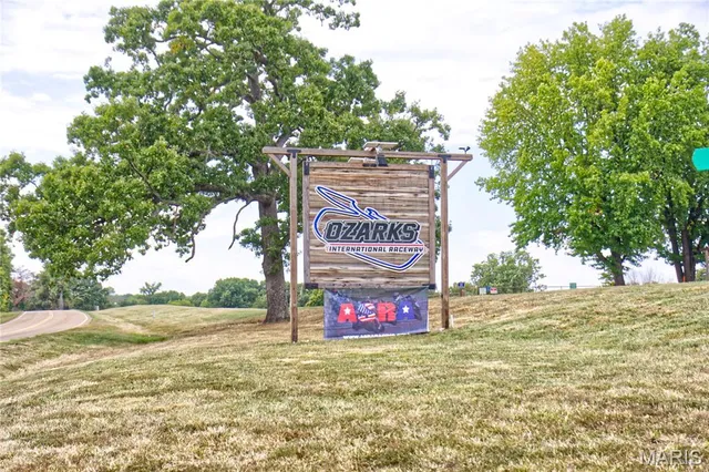 $59,900 | 26049 Ivy Bend Road, Stover, MO 65078