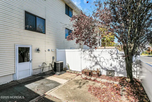 $3,200 | 314 Middlewood Road, Middletown, NJ 07748