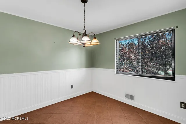 $3,200 | 314 Middlewood Road, Middletown, NJ 07748