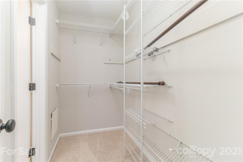 307 Sandymead Road Matthews, NC 28105 - Photo 14 of 20 Gallery Image 14