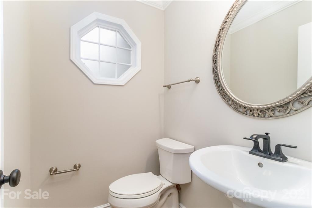 307 Sandymead Road Matthews, NC 28105 - Photo 17 of 20 Gallery Image 17
