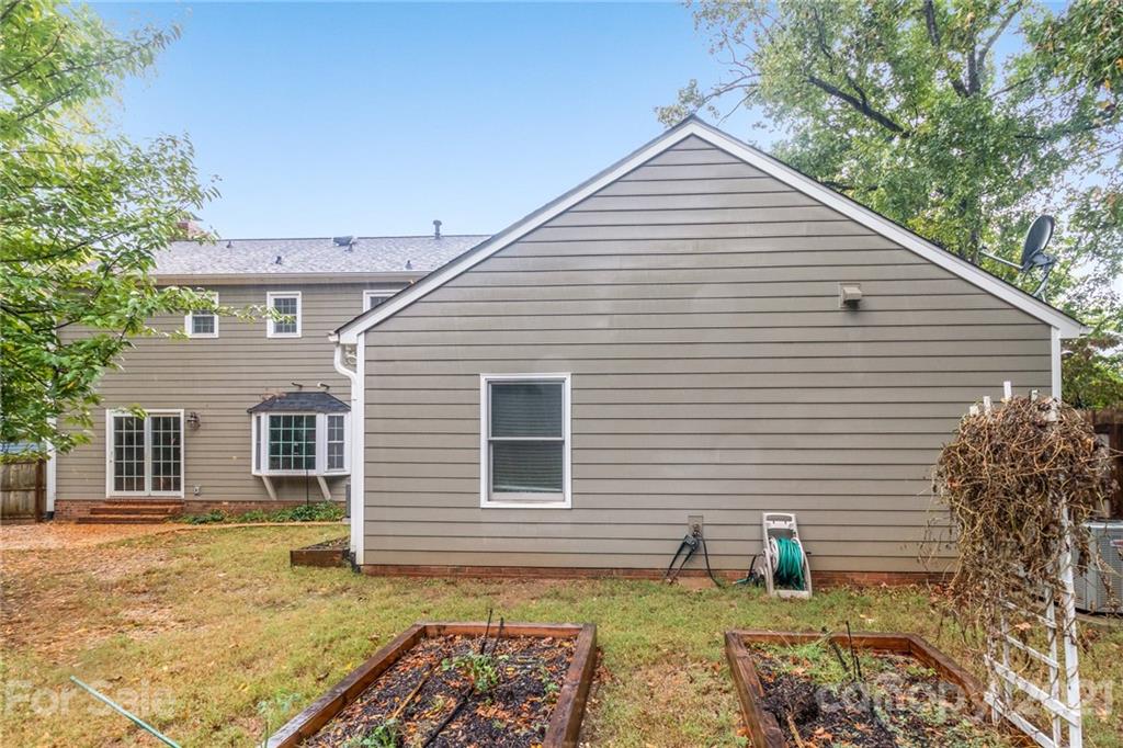 307 Sandymead Road Matthews, NC 28105 - Photo 19 of 20 Gallery Image 19