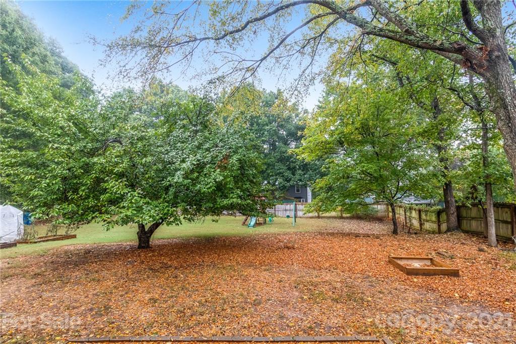 307 Sandymead Road Matthews, NC 28105 - Photo 20 of 20 Gallery Image 20