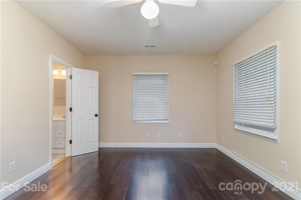 307 Sandymead Road Matthews, NC 28105 - Photo 8 of 20 Gallery Image 8
